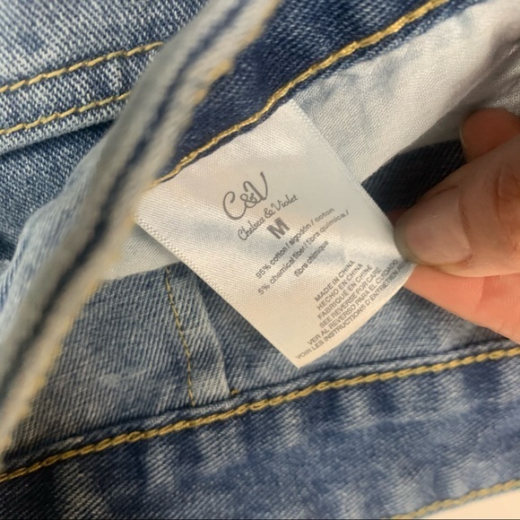 CHELSEA & VIOLET 2 TONED JEAN SKIRT - Picture 8 of 9